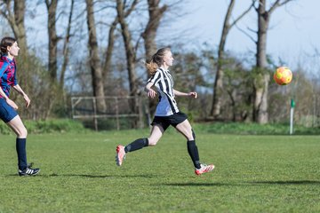 Bild 191 - F Hoernerkirchen - Sternschanze 3 : Ergebnis: 0:3